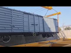 Güterwagen mit Dach